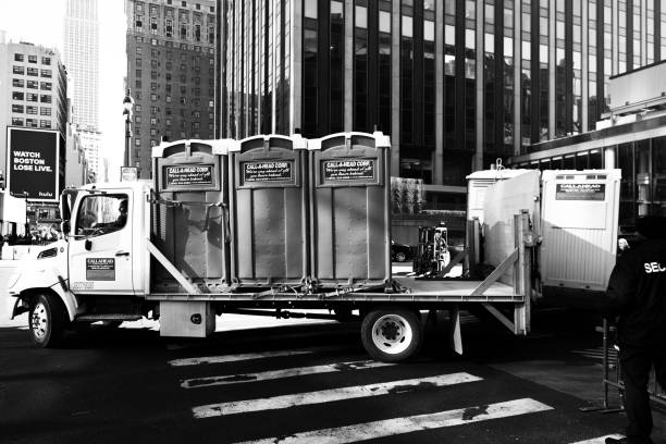 Best Emergency porta potty rental  in Elmwood Park, NJ